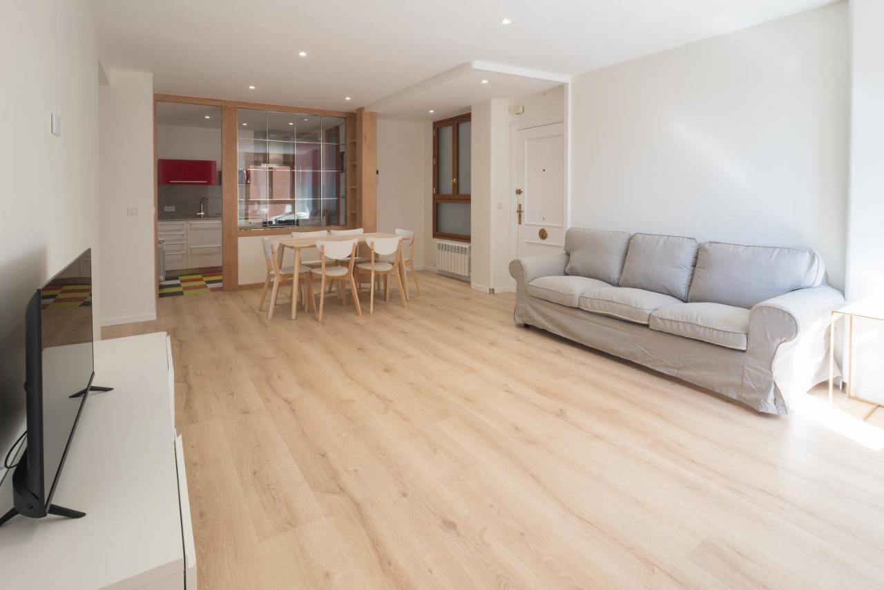 Pucela Apartmets Valladolid Buitenkant foto