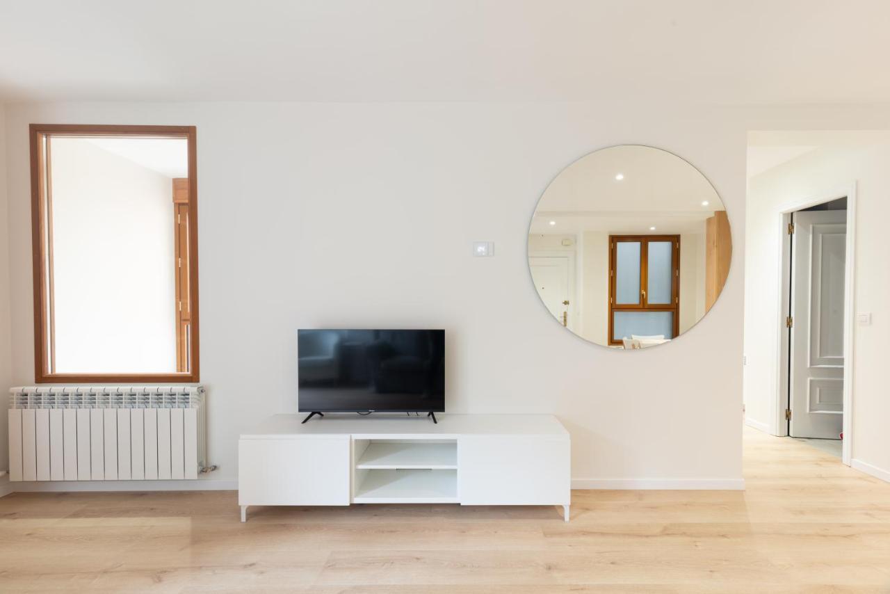 Pucela Apartmets Valladolid Buitenkant foto