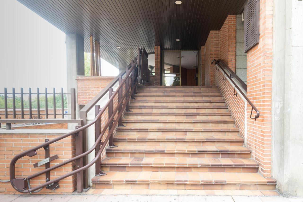Pucela Apartmets Valladolid Buitenkant foto